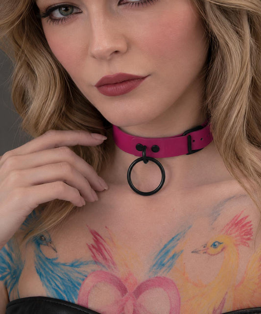 Hot Pink & Black O-Ring Posture Collar – Bold Gothic Statement Choker