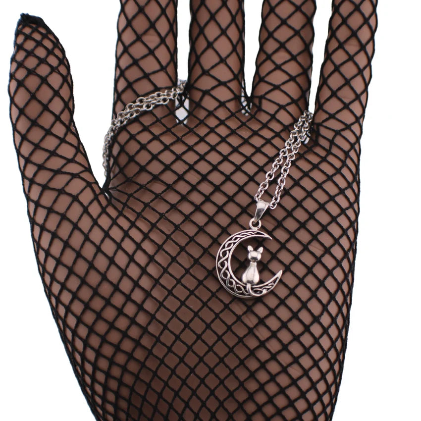 Celtic Kitten Moon O-Ring Collar | Witchy Gothic BDSM Chain Collar