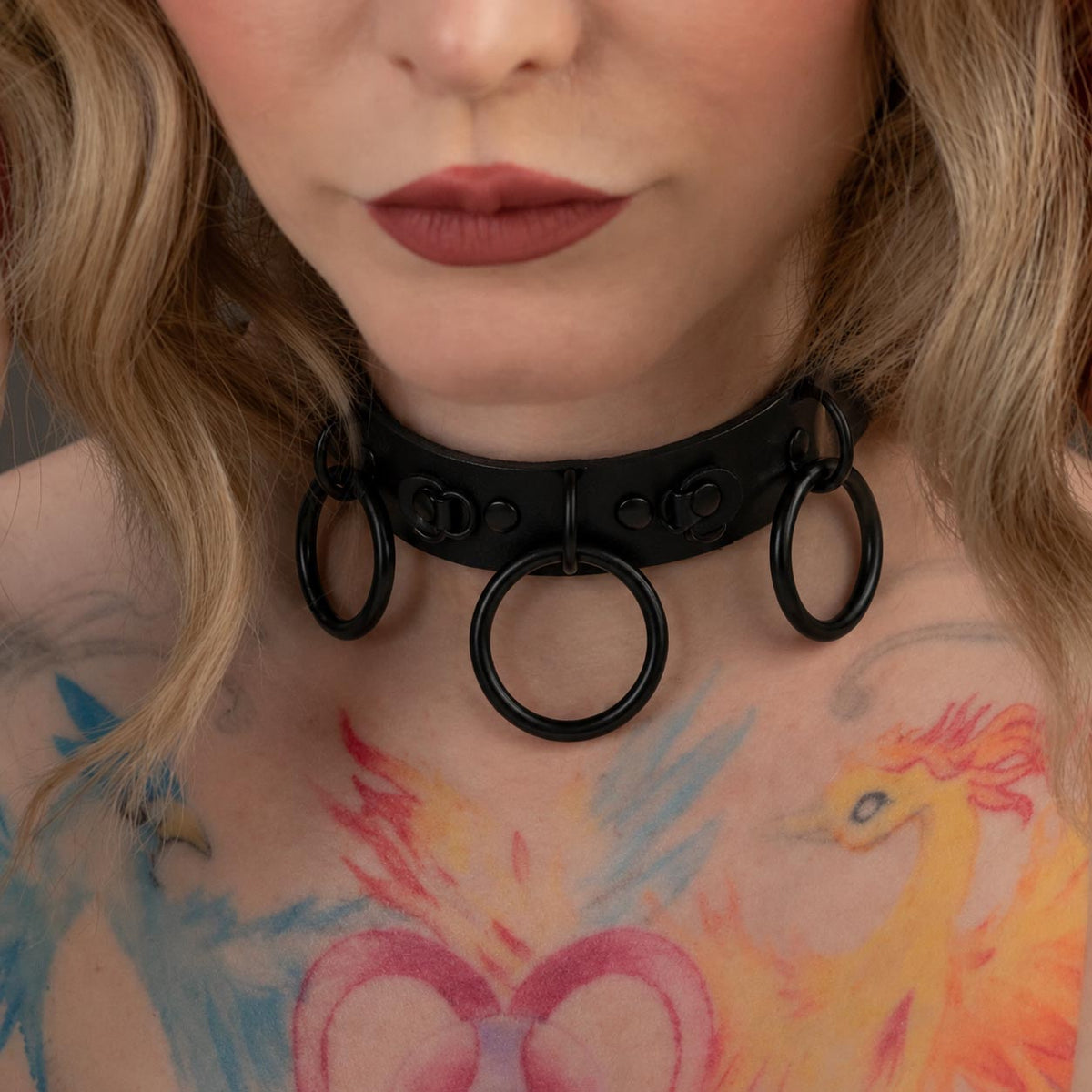 All Black Triple O-Ring Gothic Collar – Adjustable BDSM Choker Necklace for Alternative Fashion