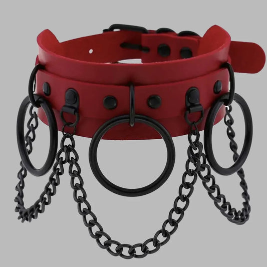 Red & Black Triple O-Ring Chain Collar – Gothic BDSM Statement Choker